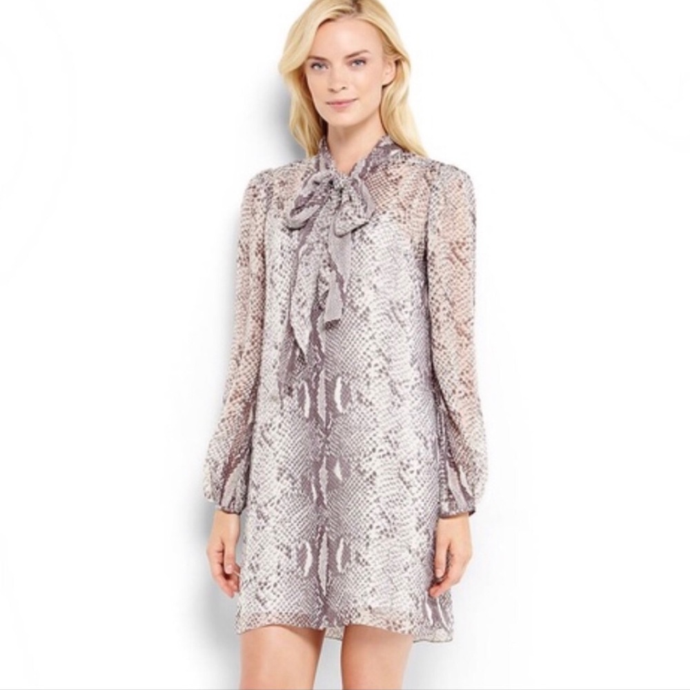 DVF snakeskin bow - jezebel dress EUC (0/xs)